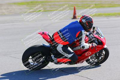 media/Jan-20-2023-Fastrack Riders (Fri) [[f2ad32aba3]]/Level 1/session 3 turn 9/